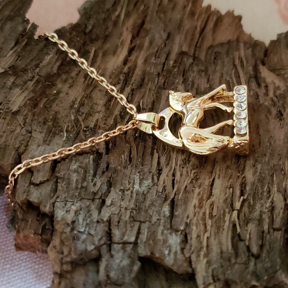 Saddle Stirrup Necklace. Horse Pony Equestrian Equine Horse Saddle Vaquero Rodeo - Picture 5 of 14